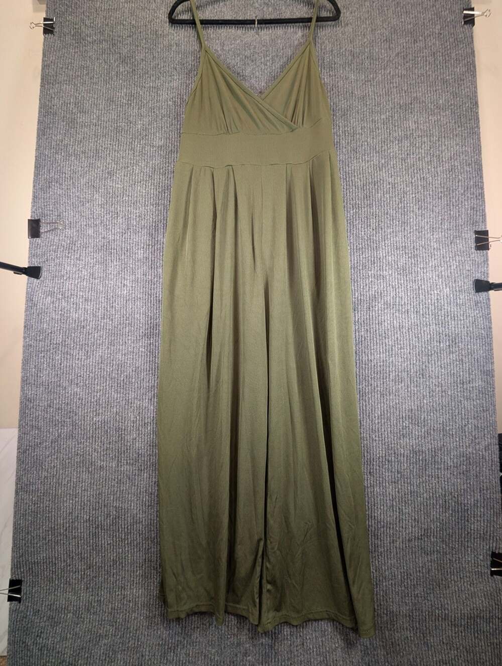 Cider Ribbed V-Neck Cami Wide Leg Jumpsuit in Olive Green Sz XL